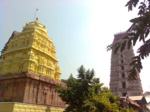 Mangalaagiri – The Sacred Hill Where Lord Narasimha Accepts Devotion Through Panakam